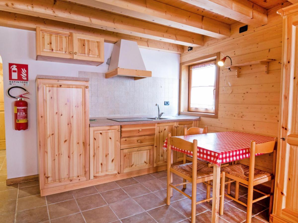 Apartment Albergo Diffuso - Cjasa De Barce-1 By Interhome Barcis Eksteriør billede